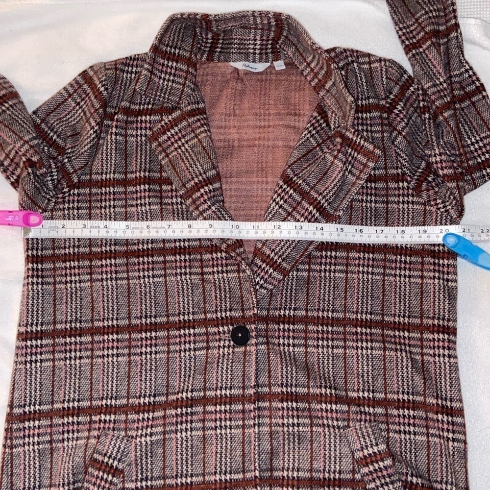 REITMANS plaid midi Blazer/coat size medium - Picture 12 of 14